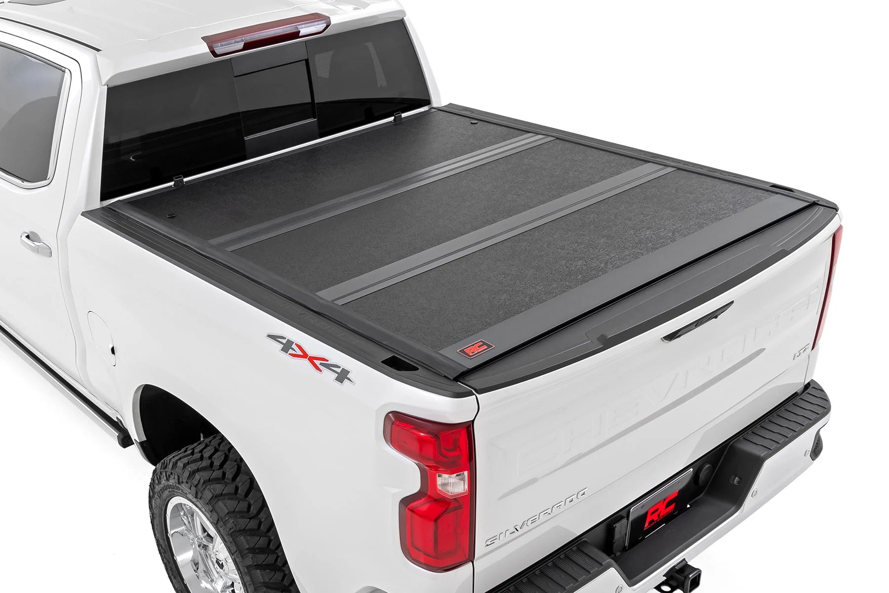 RoughCountry 47119651B Hard tri-fold low-profile bed cover 14-19 Duramax (6'6